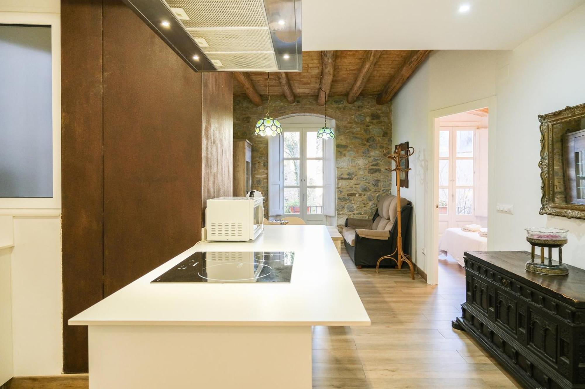 Ganganell Centre Apartamento Con Patio Besalú Exterior foto